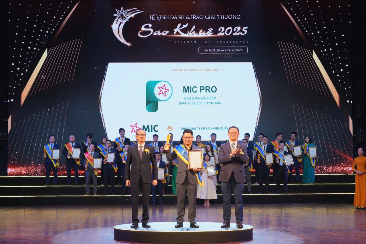 MIC được vinh danh giải thưởng Sao Khuê 2025 cho ứng dụng bảo hiểm số MIC Pro